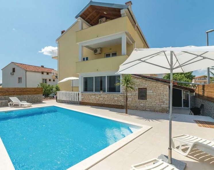 Top ausgestattetes Ferienhaus - Appartement in Biograd